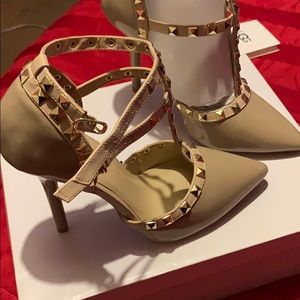Nude studded Heels